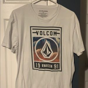 Volcom tee